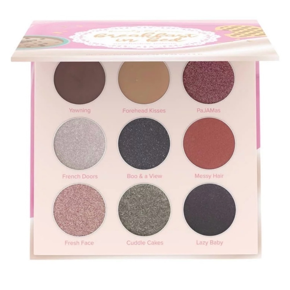 🆕Beauty bakerie - Breakfast in bed eyeshadow palette